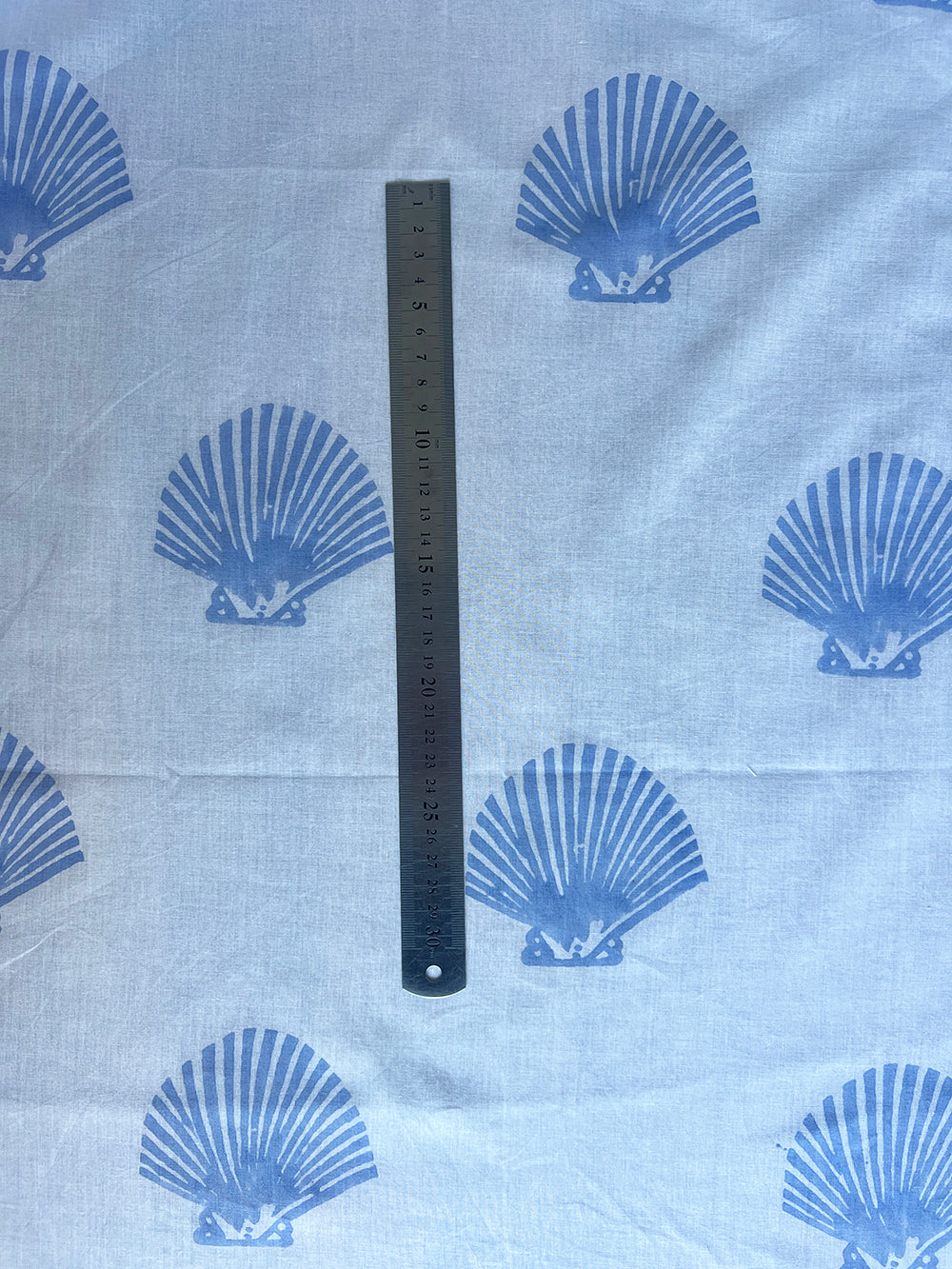 cotton fabric | pale blue shells on white