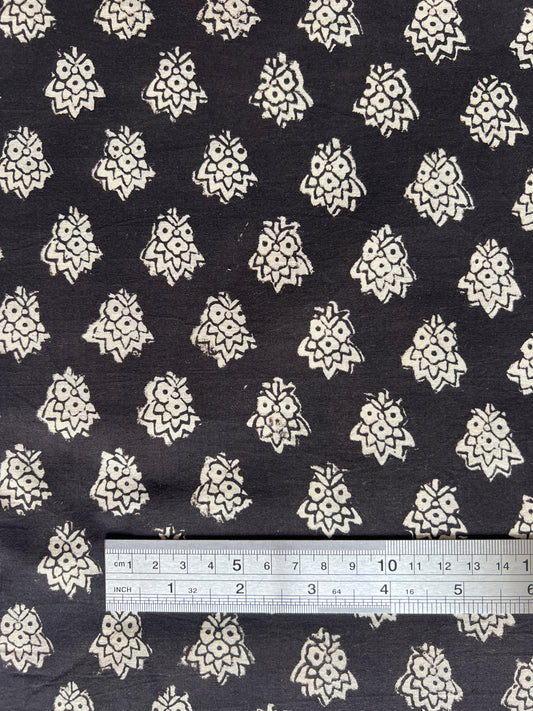 cotton fabric |  tiny bunches on black